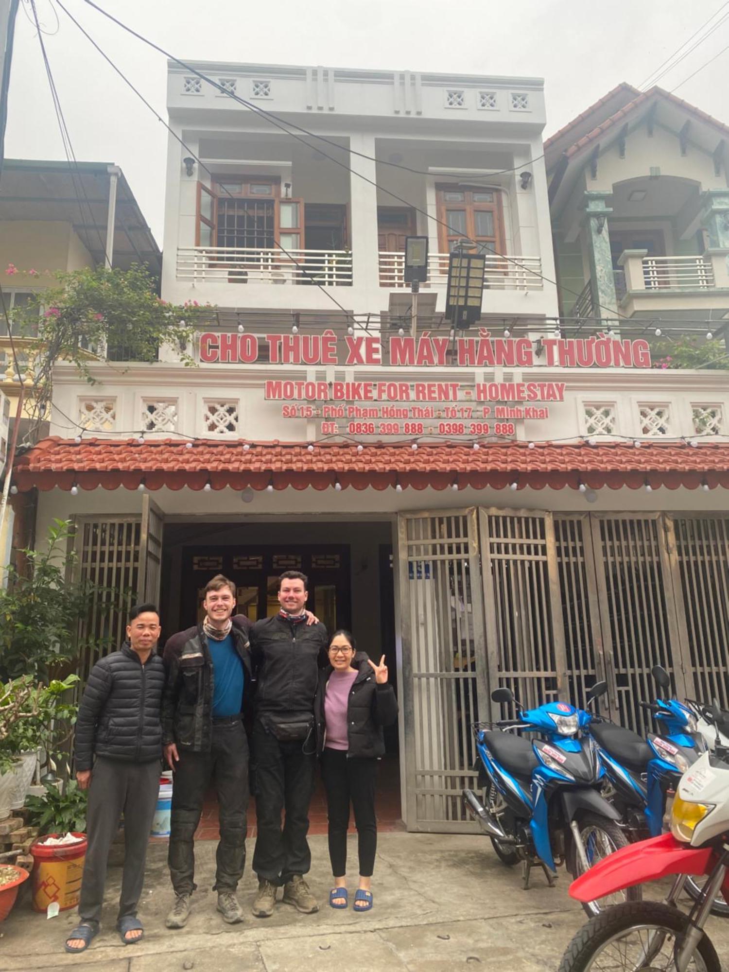 Hang Thuong Hostel - Motorbikes And Tour Ha Giang Eksteriør bilde